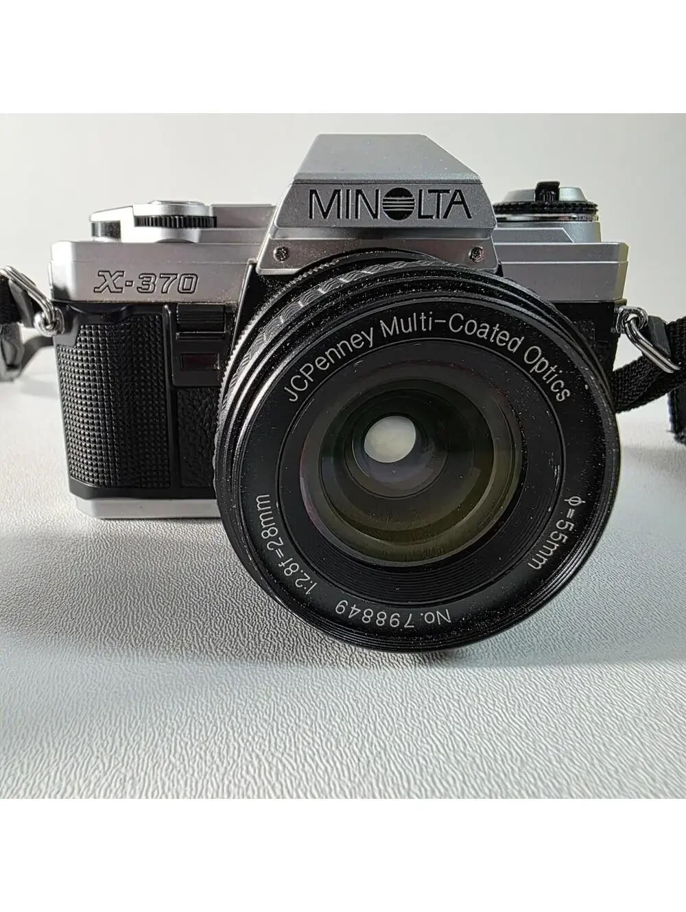 Minolta X-370 35mm Film SLR Camera W/28mm Lens & Minolta Auto Winder - Working